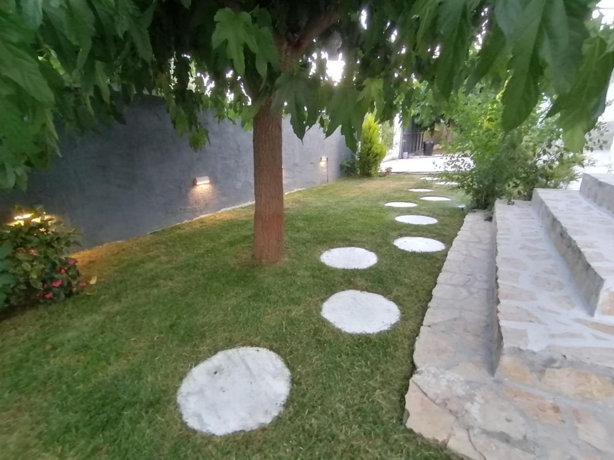 Newly Built All Season Resort Nea Silata Extérieur photo